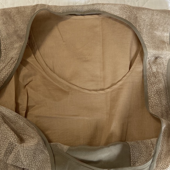 Fairly Silk Dress - Picture 5 of 6